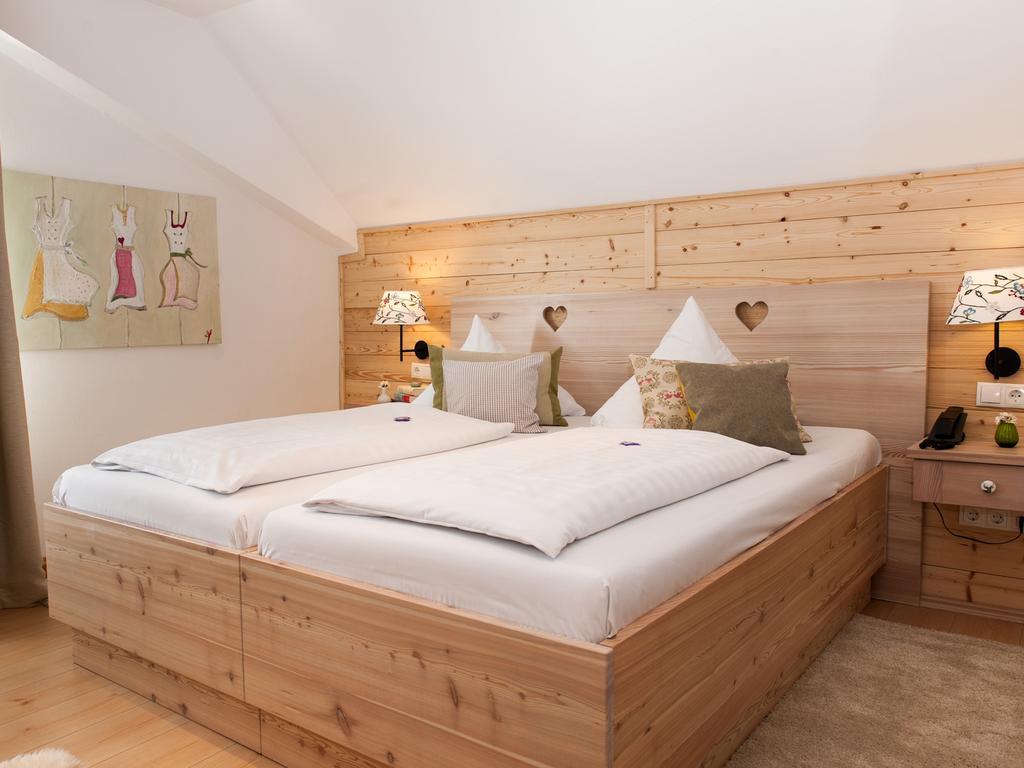 Forstnerwirt Hotel | Stubn | Biergarten Rottenburg an der Laaber 客房 照片